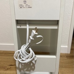 ナイトテーブル（コンセント付き
）の画像