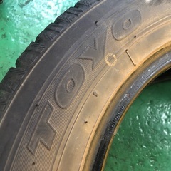 165/70R14 4本 スタッドレスの画像