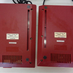 ★▲【動作未確認】Nintendo　任天堂　ニンテンドー　FC　ファミリーコンピュータ　ファミコン　本体　2台　HVC-001　RFスイッチ　HVC-003★cの画像