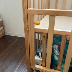 ベビーベッドの画像