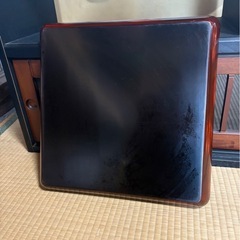 お盆　四角型の画像