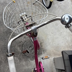 メゾピアノ　自転車20インチの画像