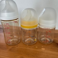 哺乳瓶3本　の画像
