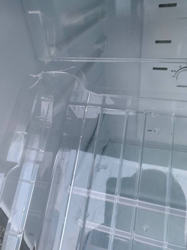 ?Hisense ノンフロン冷凍冷蔵庫  HR-B2302