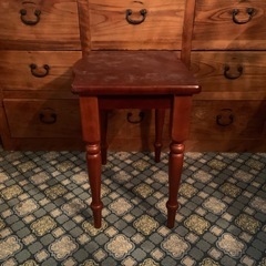 サイドテーブルの画像