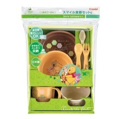 【定価3,480円】コンビ　くまのプーさん　食器セット　離乳食の画像