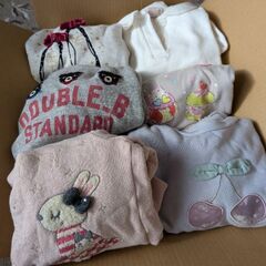 子ども服　110サイズA　女の子　1箱まとめて32枚の画像
