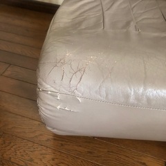 ソファの左側のみの画像