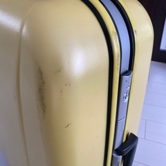 キャリーケースの画像