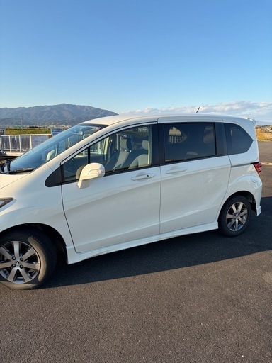 車検2年付き　HONDA フリード