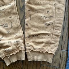 ZARAキッズ　パンツ２枚の画像