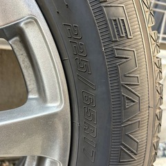 GOOD YEAR 225/65R17 スタッドレスタイヤ・ホイールセットの画像