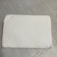 吐き戻し防止枕　ベビーの画像