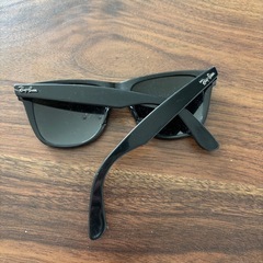 𝗥𝗮𝘆 𝗕𝗮𝗻サングラス の画像