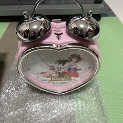 サクラ対戦　置き時計　レアな商品になります。本日限定で　時計の画像
