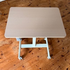 【状態綺麗】昇降デスクの画像