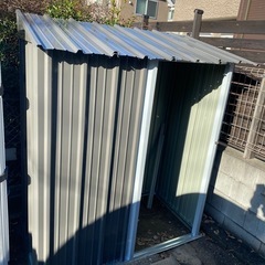 大型倉庫の画像