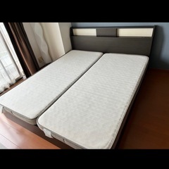 NITORIクイーンベッド   フレーム付の画像