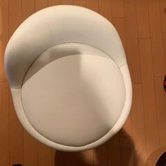 ✨【即決優遇/価格交渉OK】✨美品・清潔！昇降式キャスター付スツール（白）｜ネイル/エステ/美容/カウンターチェアの画像