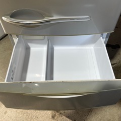 ＳＡＮＹＯ　冷凍冷蔵庫　３５５Ｌ　４ドア　右開き　シルバー　大型冷蔵庫　２０１０年製　ＳＲ－３６１Ｔの画像