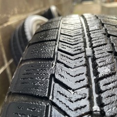 スタッドレスタイヤ、鉄ホイール(一時停止中)の画像