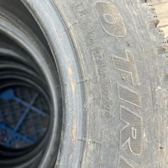 いすゞ　エルフ　　スタッドレス　205/65R16 ライトトラック用　スタッドレス6本　新鮮タイヤ2022年製の画像