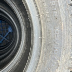 いすゞ　エルフ　　スタッドレス　205/65R16 ライトトラック用　スタッドレス6本　新鮮タイヤ2022年製の画像