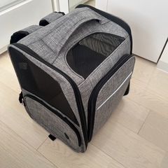 ペット キャリーリュック キャリーバッグ リュック 拡張　大容量 通気性　犬　猫の画像