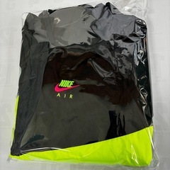 NIKE  ビッグロゴ ウーブンジャケット　27の画像