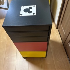 ディズニー ミッキー サイドテーブル、小物入れの画像