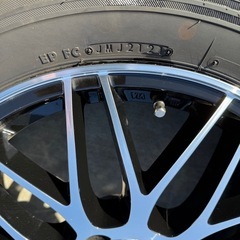 ブリジストン スタットレスタイヤ 17インチの画像