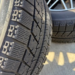 ブリジストン スタットレスタイヤ 17インチの画像