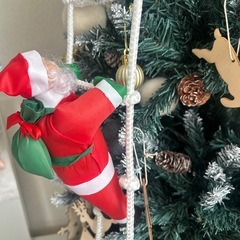 『取引中』サンタ3体が登るの画像