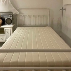 francfrancなどお好きな方に　大阪　天満宮付近　南森町　ベッドフレーム　マットレスの画像