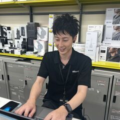 【沖縄県】パソコンサポートスタッフ（経験ゼロOK）○家賃最大50%支給！の画像