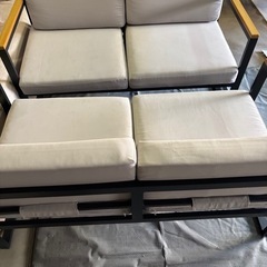 【在庫4つ】おしゃれ2人掛けソファの画像