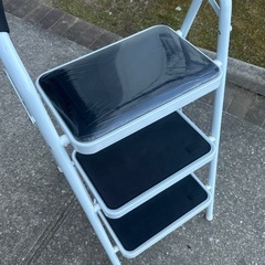 【 ニトリ / NITORI 】ステップチェア セクター2 脚立 3段の画像