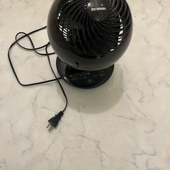 【お譲り先確定済
】サーキュレーター２つの画像