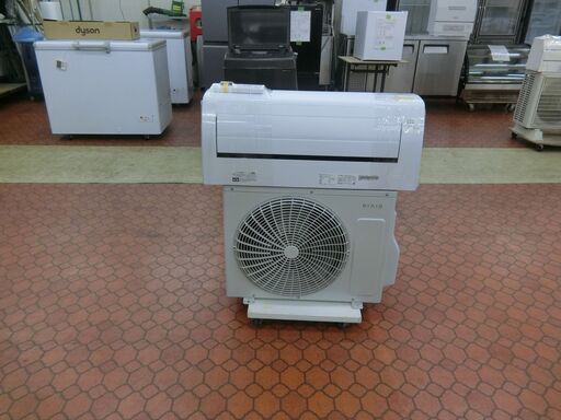 ID 706835　ヤマダエアコン　2.2K　２０２５年製　６～8畳用　冷暖　YHA-M22R