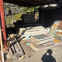 コンパネ型枠、仮枠トラック一台1000円。どれだけ積んでも。どの車両でも。の画像