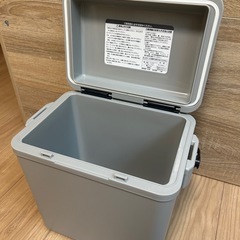 クーラーボックスの画像