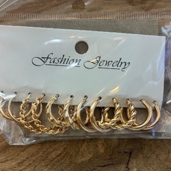 ピアス　53セットの画像