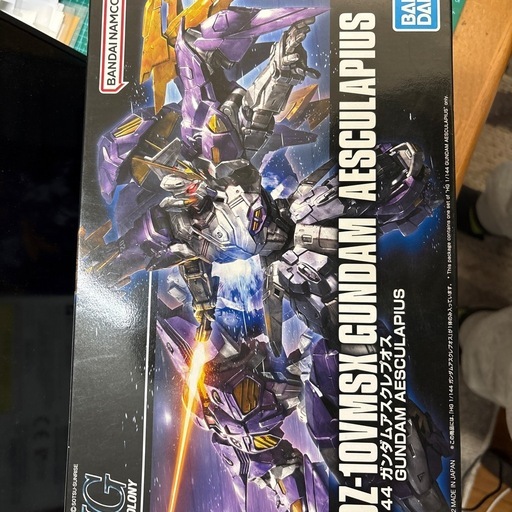 hg 1/144 ガンダム　アスクレプオス