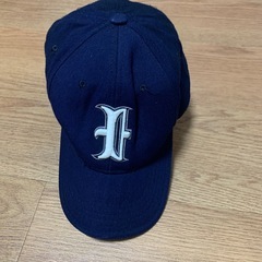 ジャンパーとキャップ帽2点まとめの画像