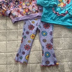 トレーナー　ズボン　３点セット　リトシー　100  子供服　キッズ　プリンセス　ディズニーの画像