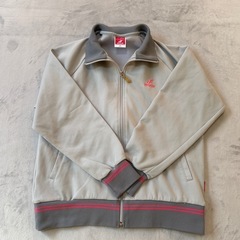 レディース　スポーツウェア上下セットの画像