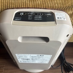 アイリスオーヤマ　セラミックファンヒーターの画像