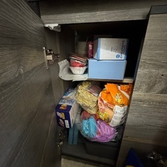 食器棚の画像