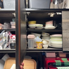 食器棚の画像