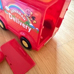 アンパンマン宅配便
の画像